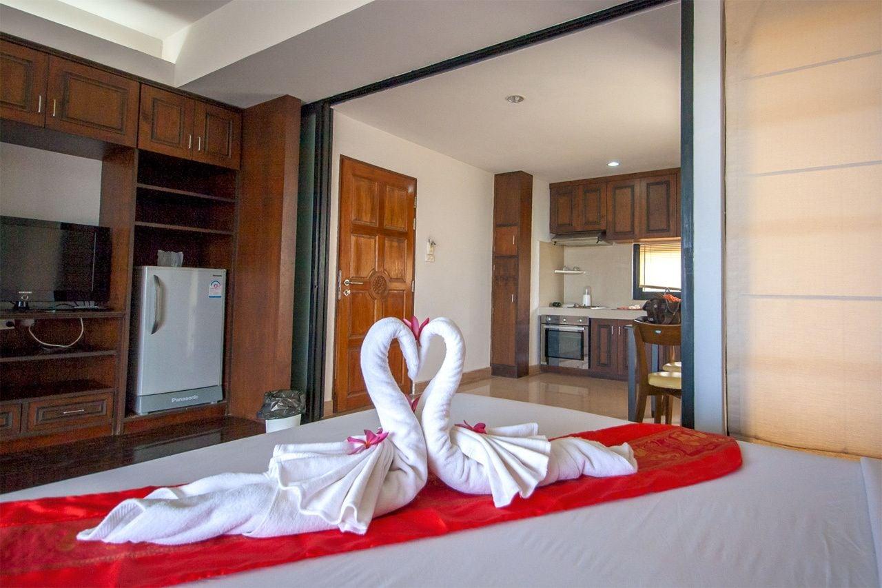 Chaweng Lakeview Condotel 苏梅岛 外观 照片