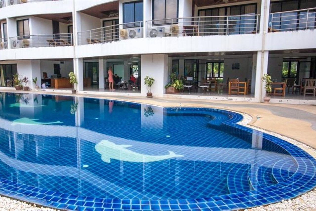 Chaweng Lakeview Condotel 苏梅岛 外观 照片