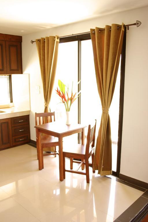 Chaweng Lakeview Condotel 苏梅岛 外观 照片